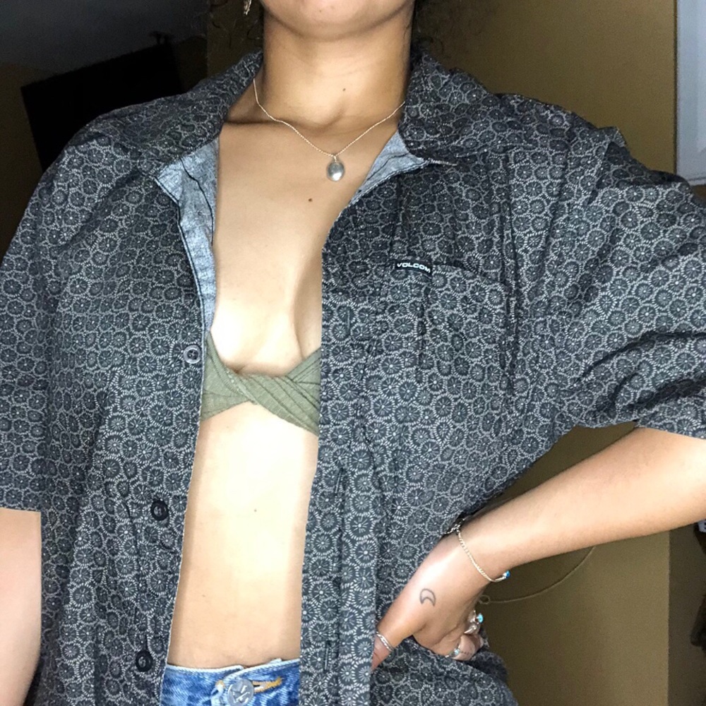 Volcom buttondown - Picture 3 of 4